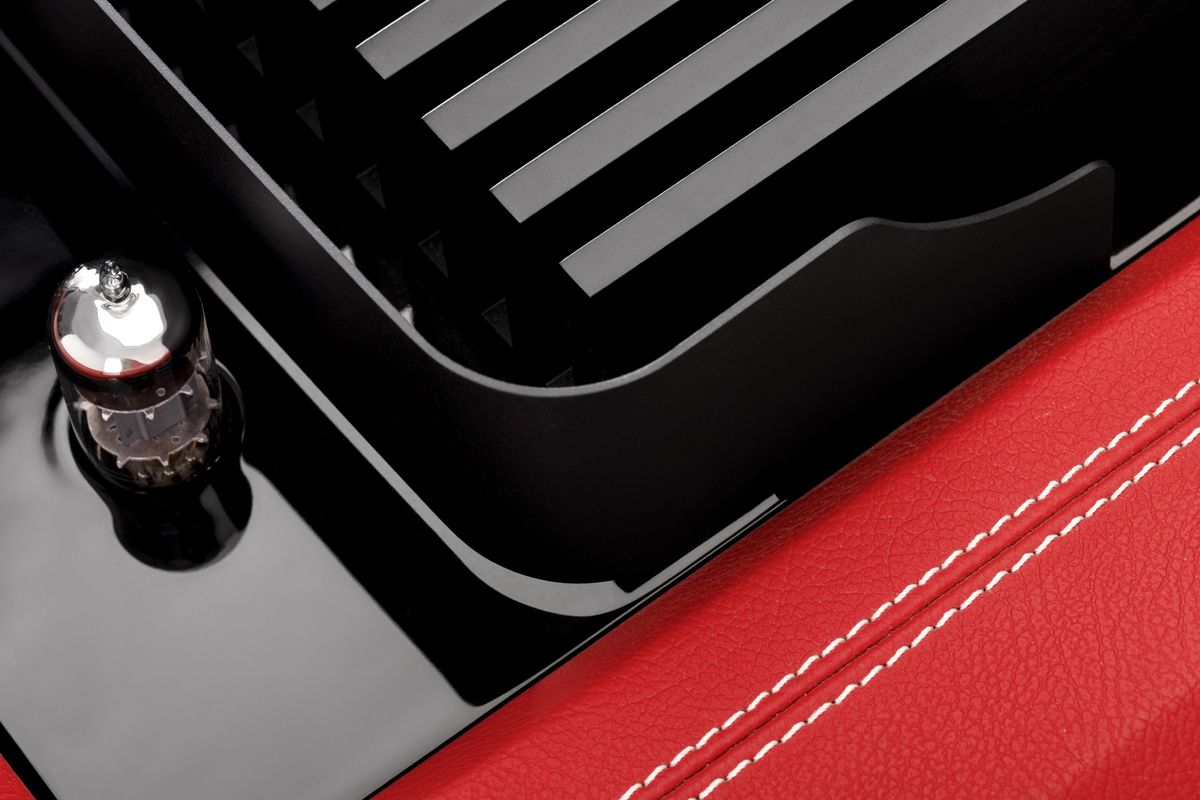 Absolare Hybrid Monoblock 2, Furkan Uyan