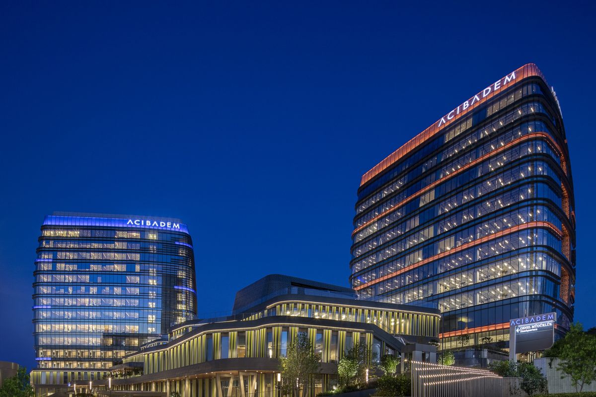 Acıbadem Ataşehir Hastanesi, Healthcare, Furkan Uyan