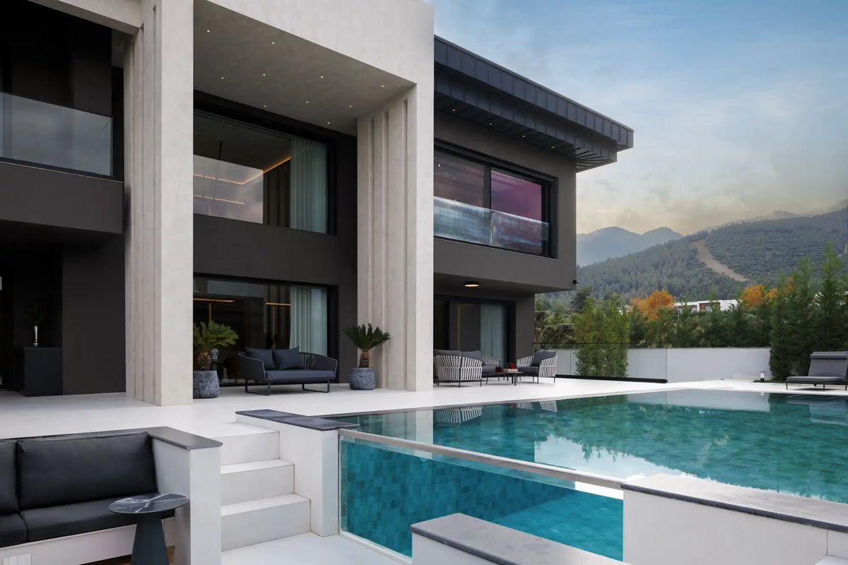 Sulayıcı Villa havuz ve dağ manzarası, Furkan Uyan