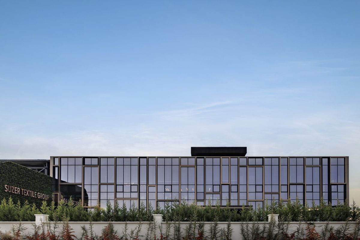 Süzer Tekstil Group, Duman Mimarlık dış cephe, Furkan Uyan