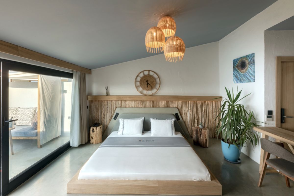 Harbour Hotel Turkey, Hospitality, Furkan Uyan